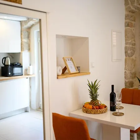 Boras Apartamento Metković